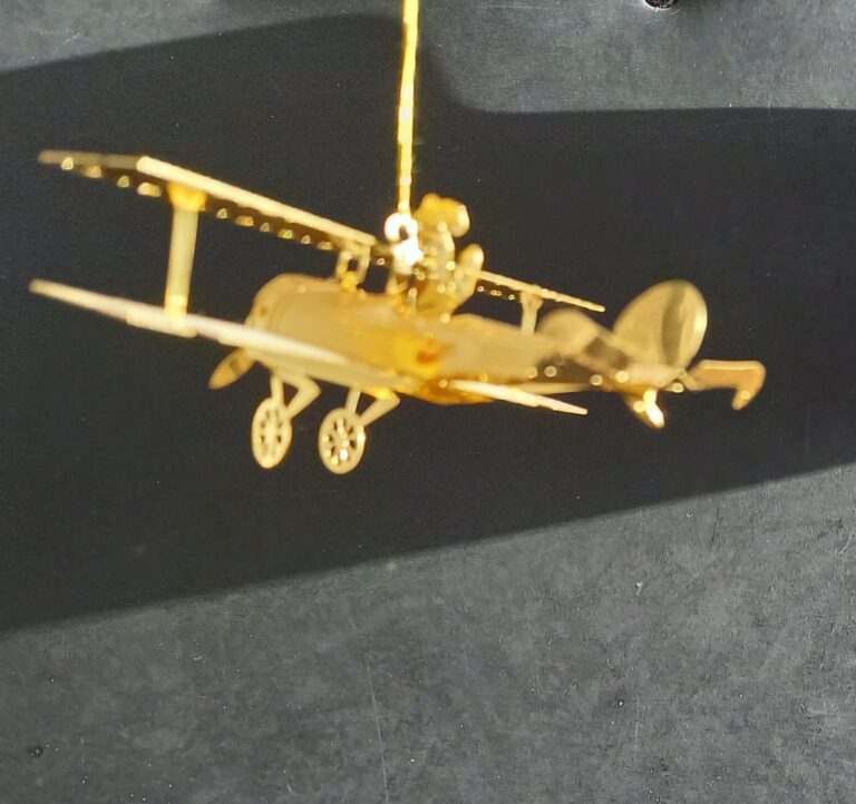 AVION UN